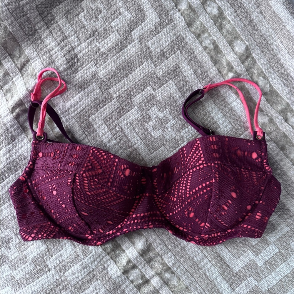 BECCA Geometric Lace Swim Bra - Purple and Pink